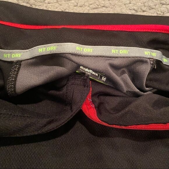 Nordic Track Black/Red/Grey Pullover Sz Medium - Picture 11 of 11